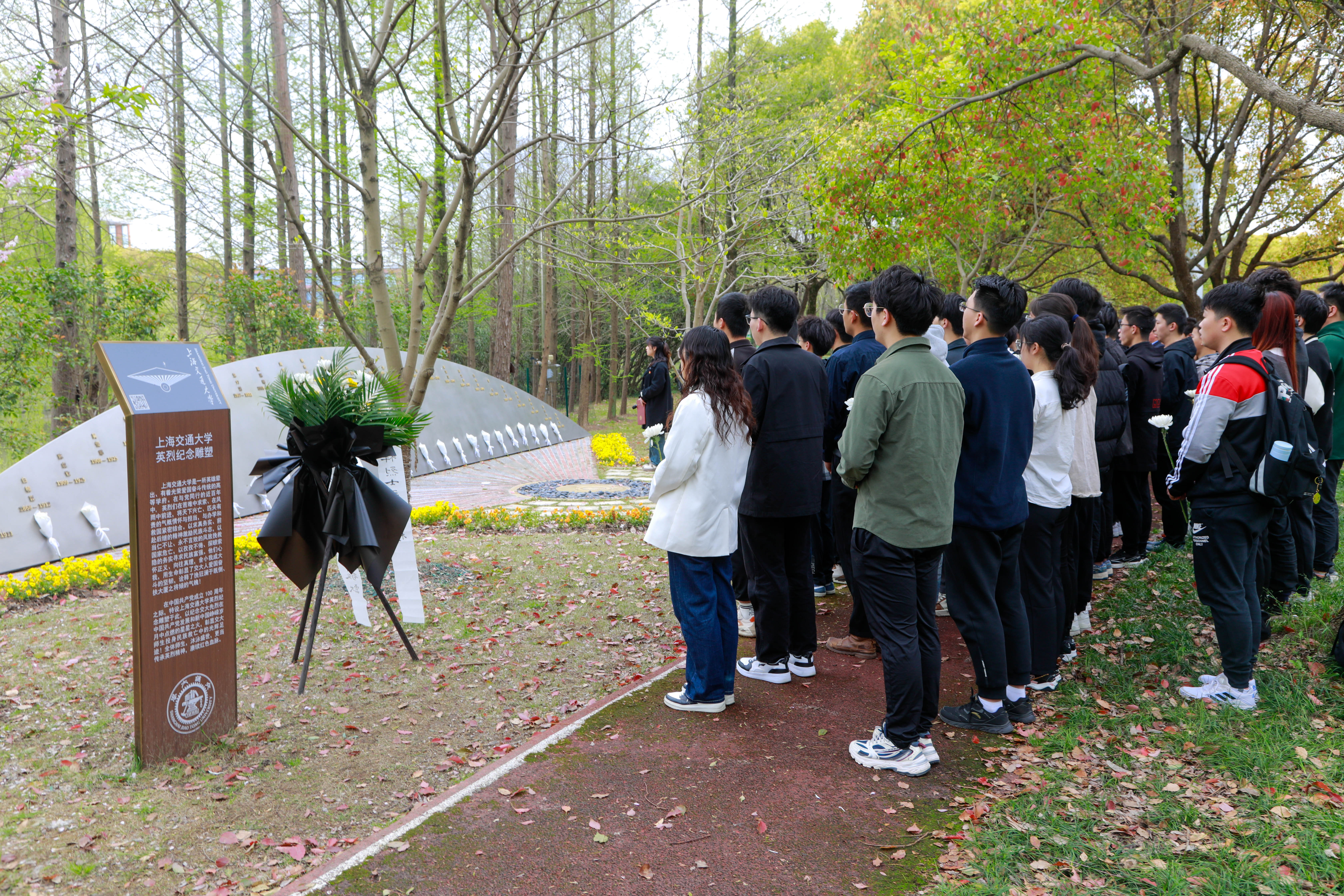 图1.jpg